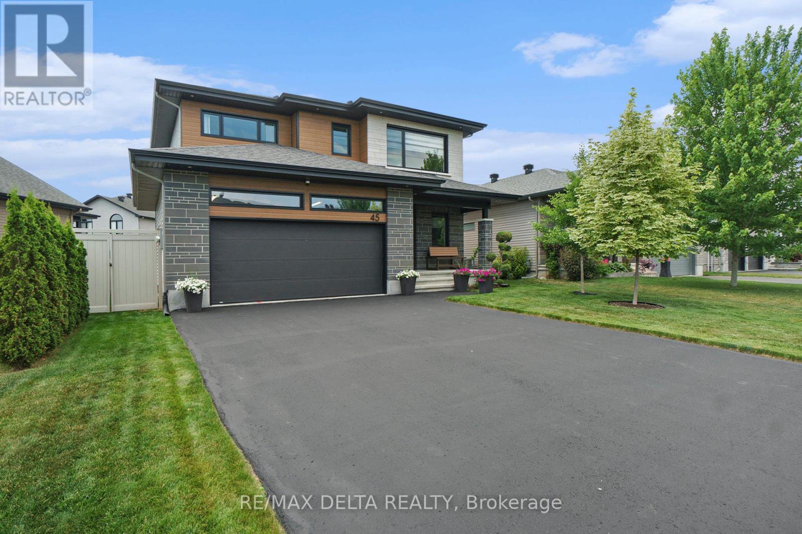 45 Granite Street, Clarence-Rockland, Ontario  K4K 0H7 - Photo 3 - X12574024