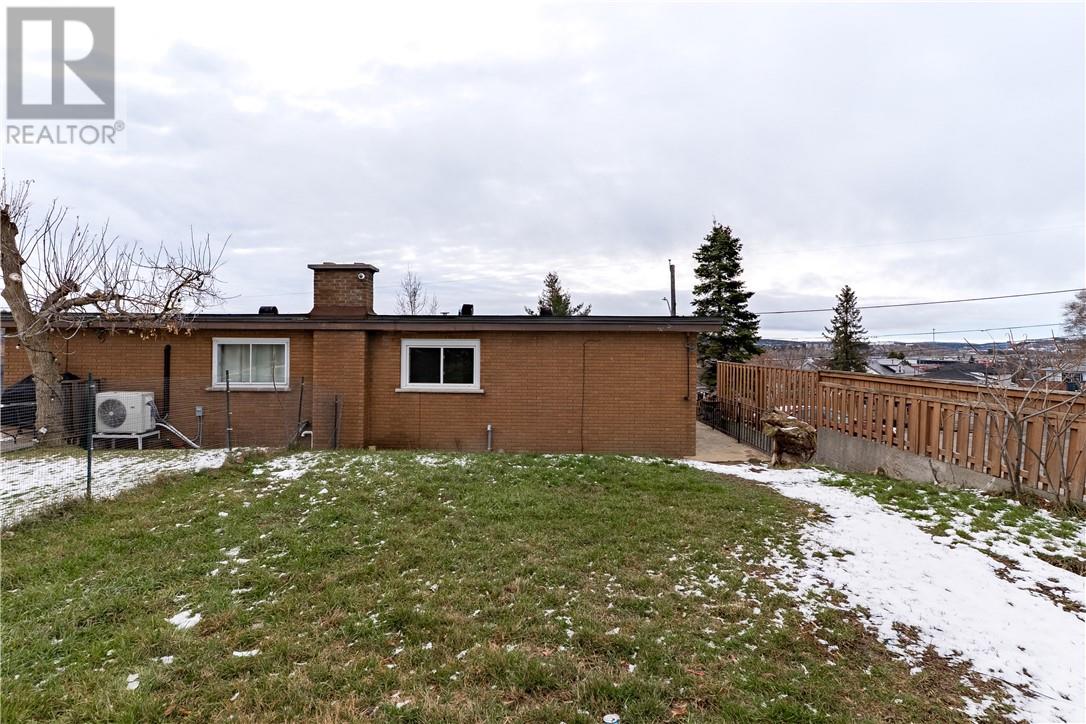 11 Rowat Street, Sudbury, Ontario  P3C 3J8 - Photo 23 - 2125755