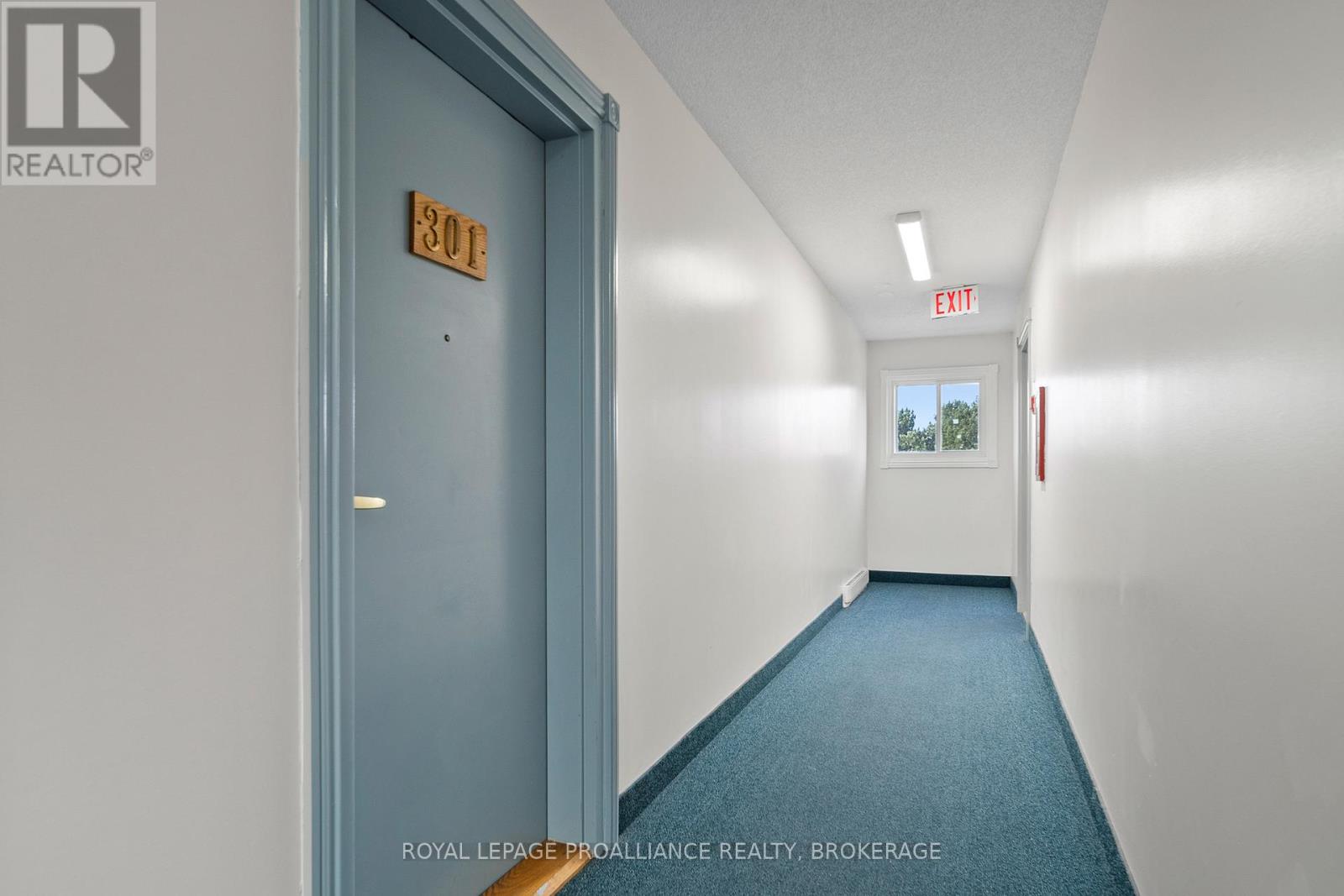 301 - 580 Armstrong Road, Kingston, Ontario  K7M 8M3 - Photo 6 - X12574084