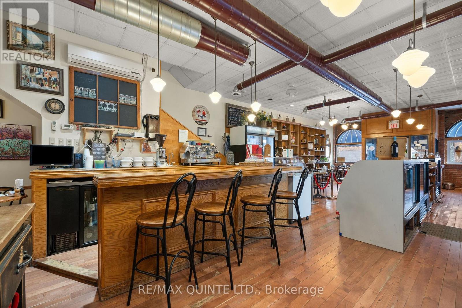 304 Front Street, Belleville, Ontario  K8N 2Z8 - Photo 14 - X12574074