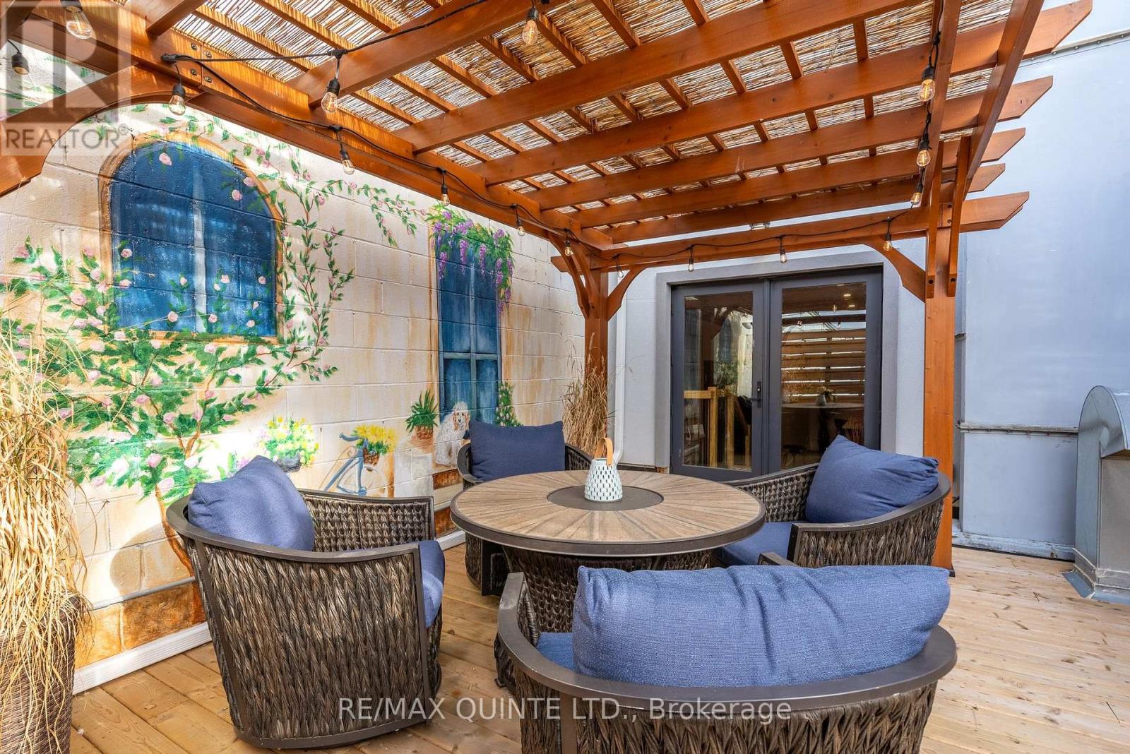 304 Front Street, Belleville, Ontario  K8N 2Z8 - Photo 38 - X12574074