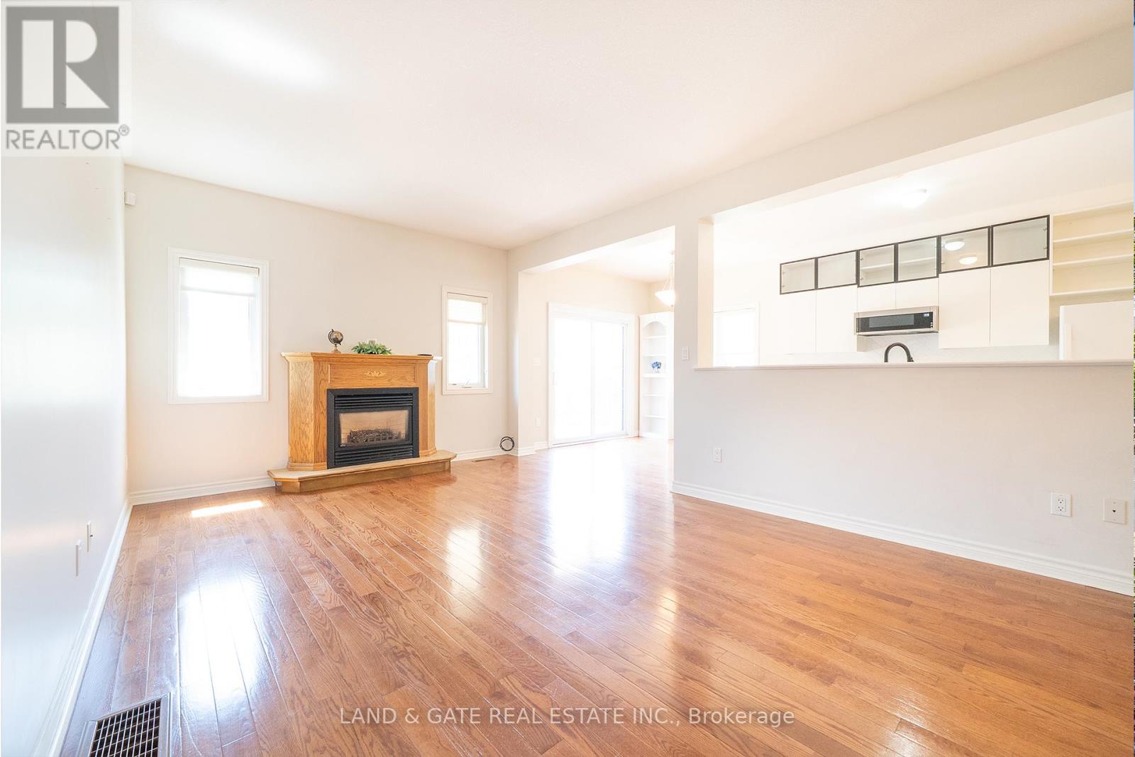 58 Elmdale Drive, Prince Edward County, Ontario  K0K 3L0 - Photo 14 - X12574076