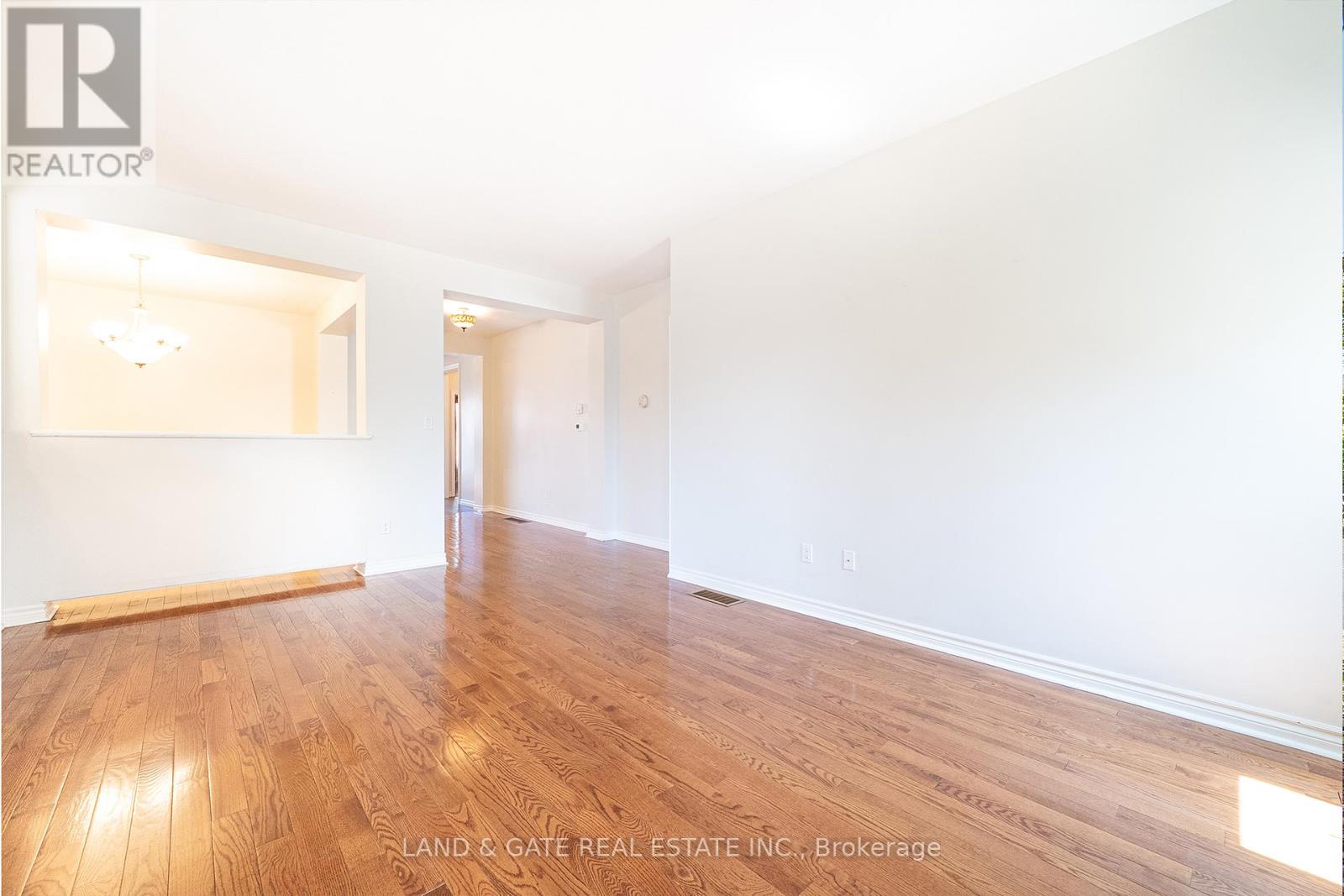 58 Elmdale Drive, Prince Edward County, Ontario  K0K 3L0 - Photo 15 - X12574076