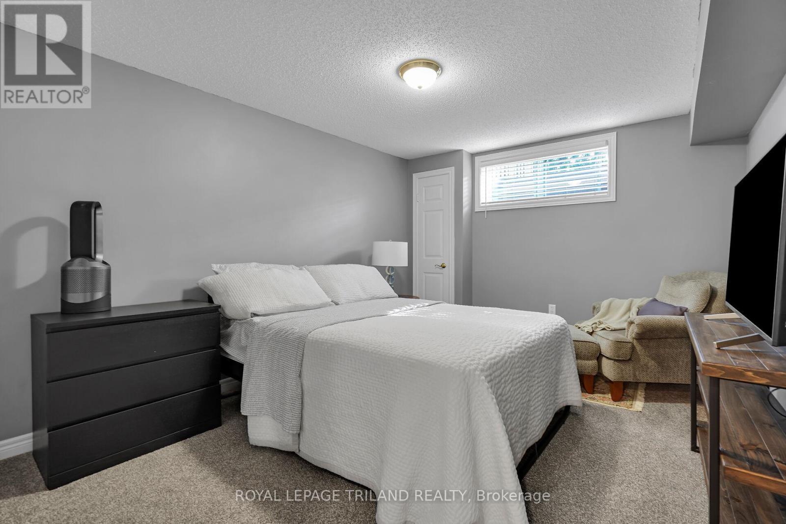 121 - 2025 Meadowgate Boulevard, London South, Ontario  N6M 1K9 - Photo 25 - X12574072