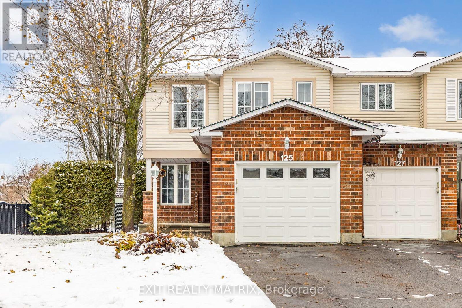 125 Whalings Circle N, Ottawa, Ontario  K2S 1S4 - Photo 1 - X12574068