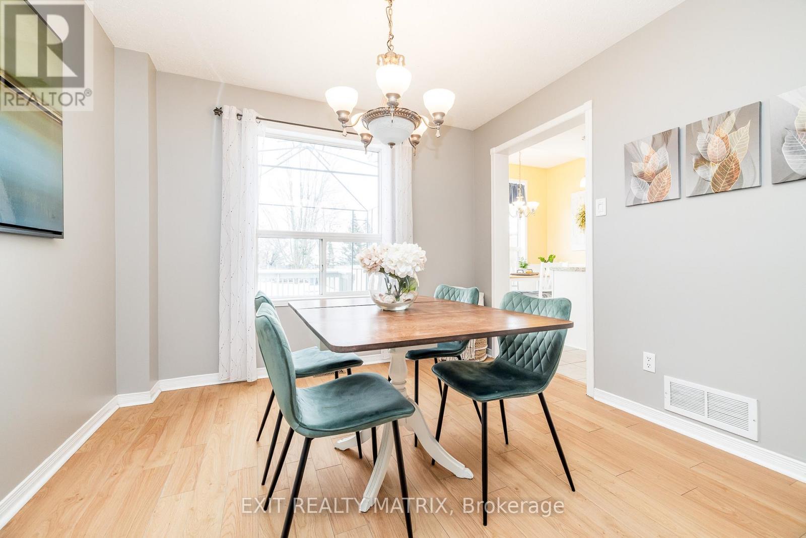 125 Whalings Circle N, Ottawa, Ontario  K2S 1S4 - Photo 13 - X12574068