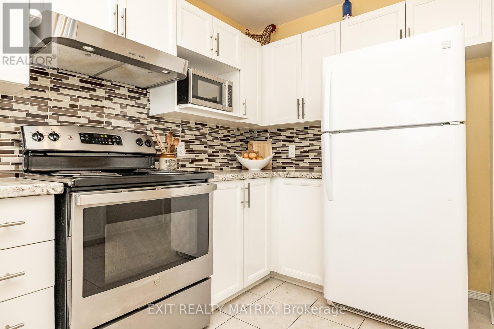 125 Whalings Circle N, Ottawa, Ontario  K2S 1S4 - Photo 17 - X12574068