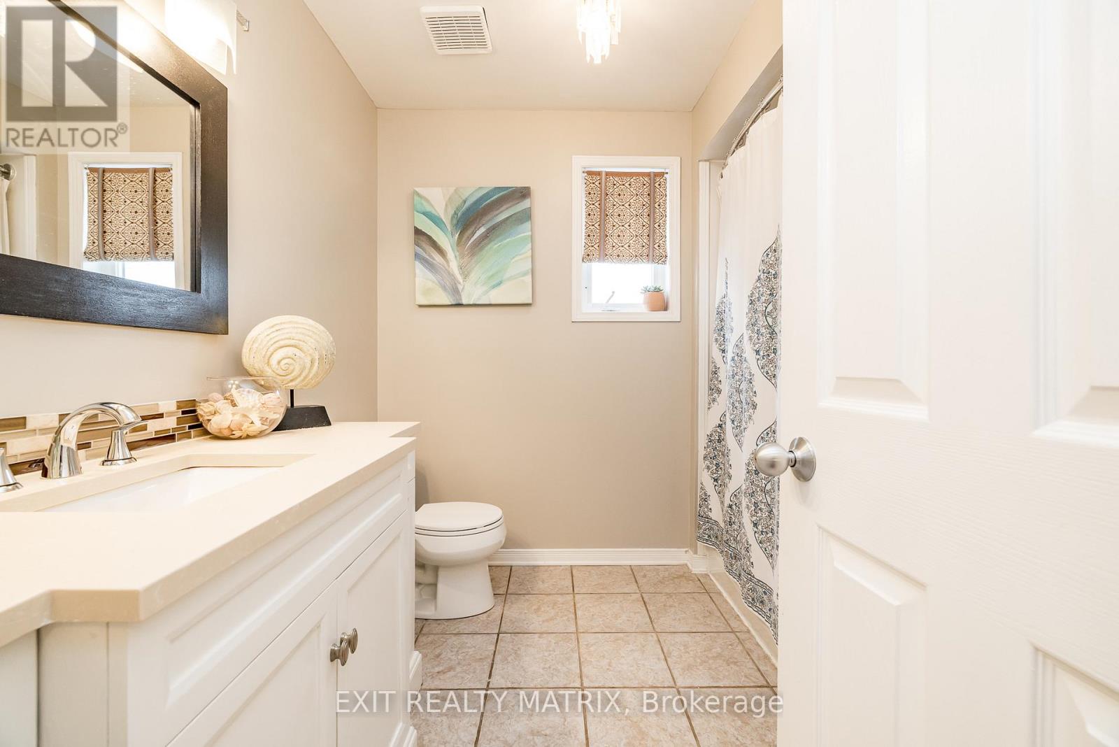 125 Whalings Circle N, Ottawa, Ontario  K2S 1S4 - Photo 28 - X12574068