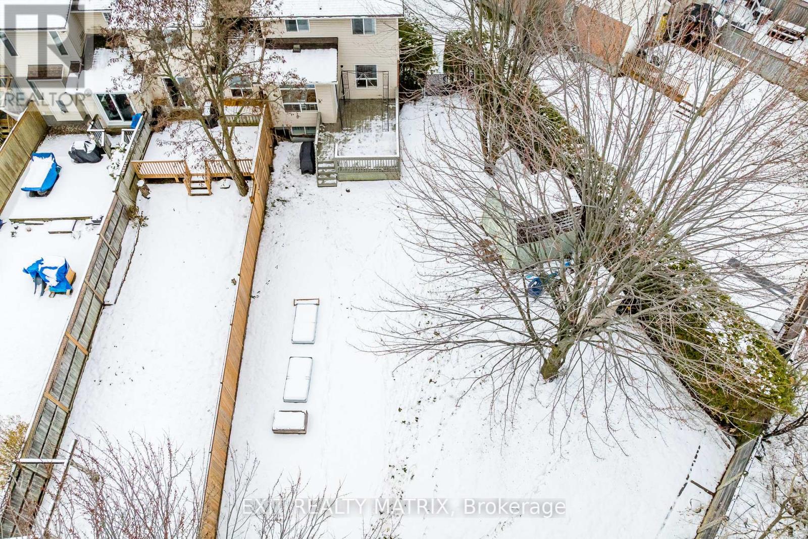 125 Whalings Circle N, Ottawa, Ontario  K2S 1S4 - Photo 3 - X12574068