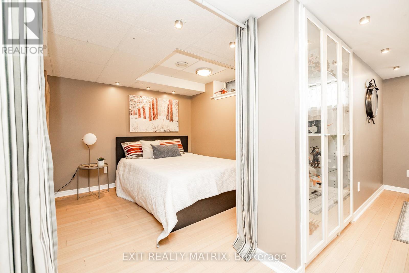 125 Whalings Circle N, Ottawa, Ontario  K2S 1S4 - Photo 37 - X12574068