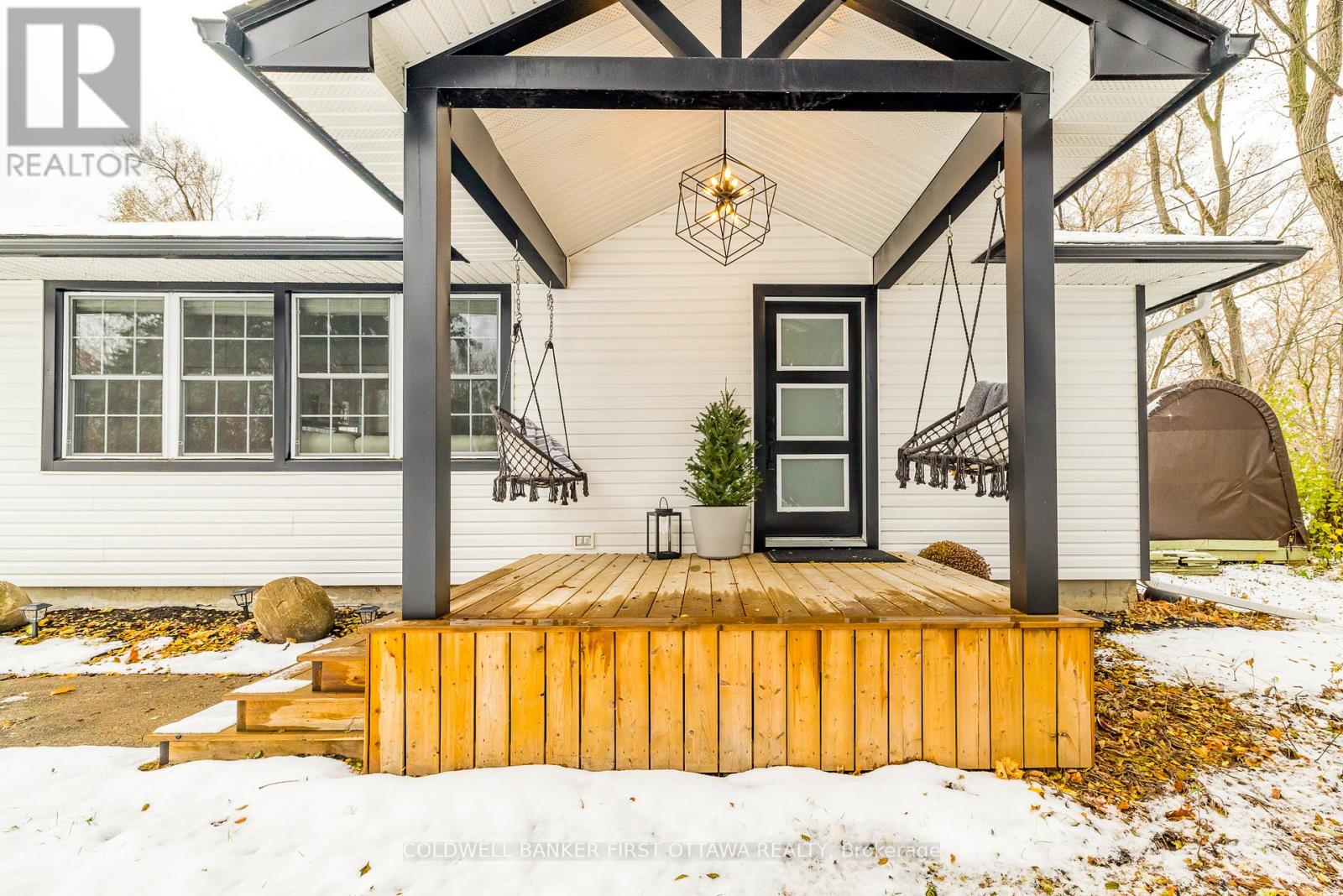 1 Porter Street, Ottawa, Ontario  K2S 1P8 - Photo 2 - X12574094