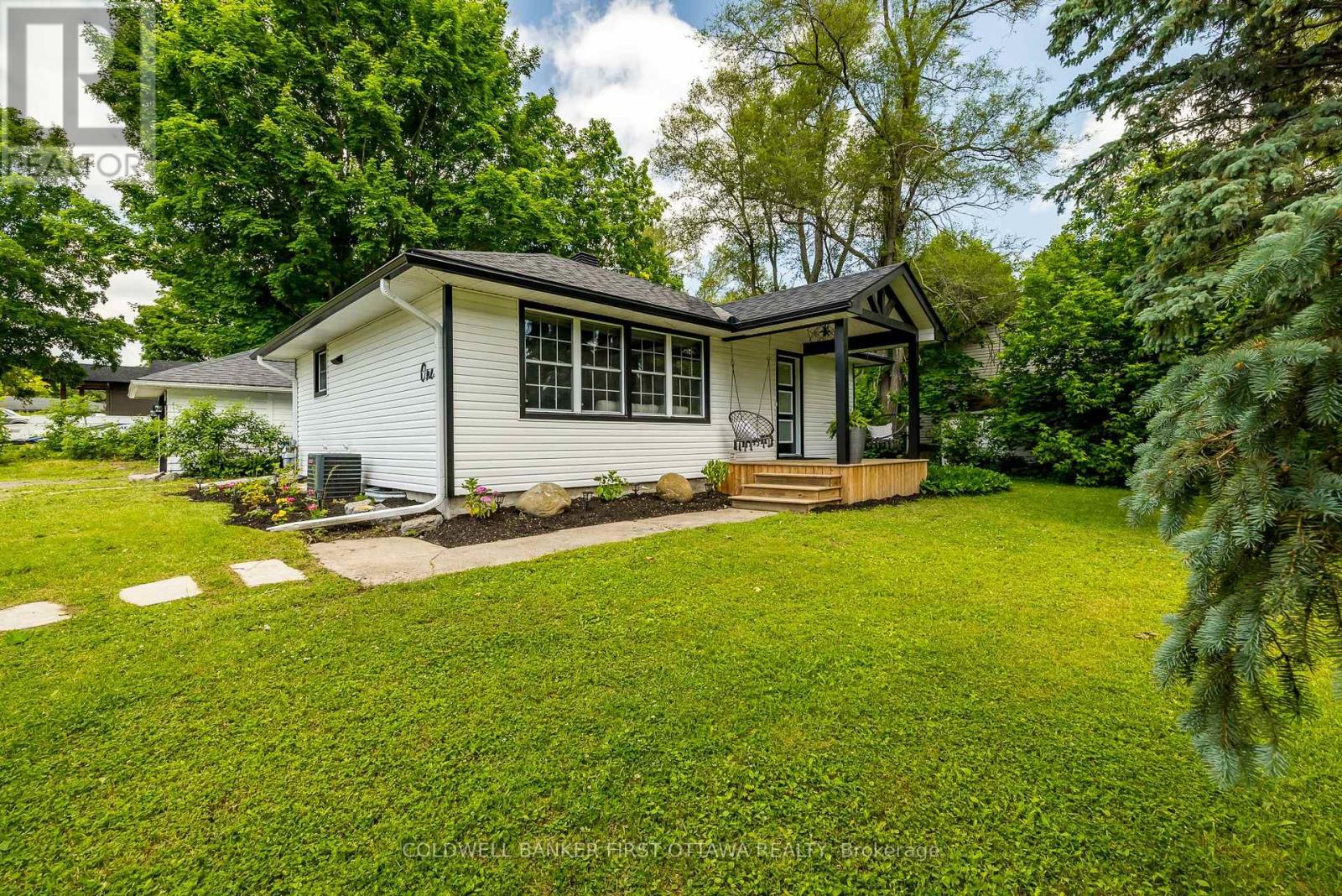 1 Porter Street, Ottawa, Ontario  K2S 1P8 - Photo 3 - X12574094