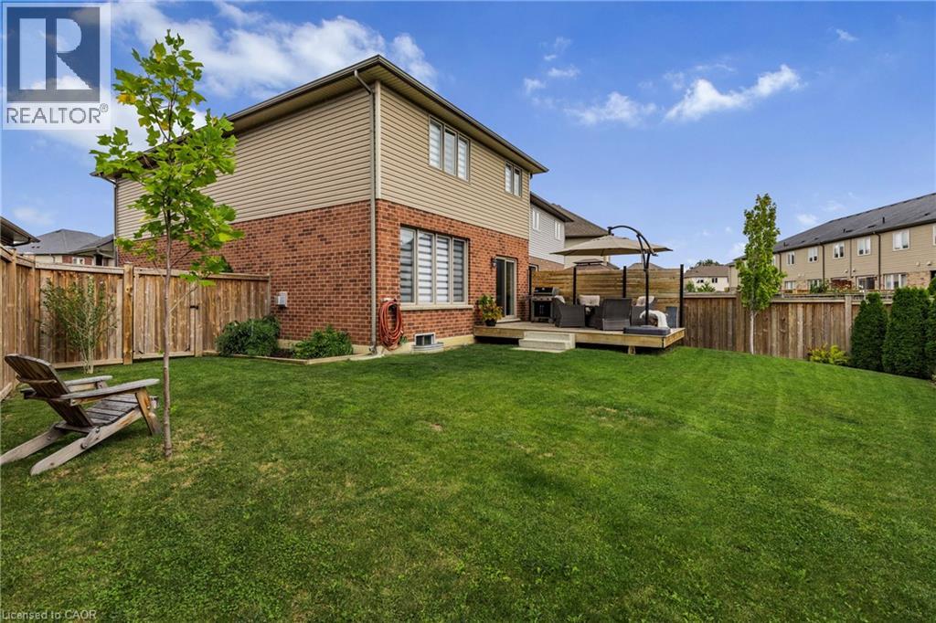 209 Echovalley Drive, Stoney Creek, Ontario  L8J 0H1 - Photo 3 - 40790307