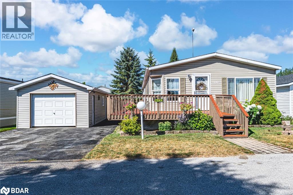 4100 Wesley Street, Severn, Ontario  L3V 0V4 - Photo 1 - 40753516