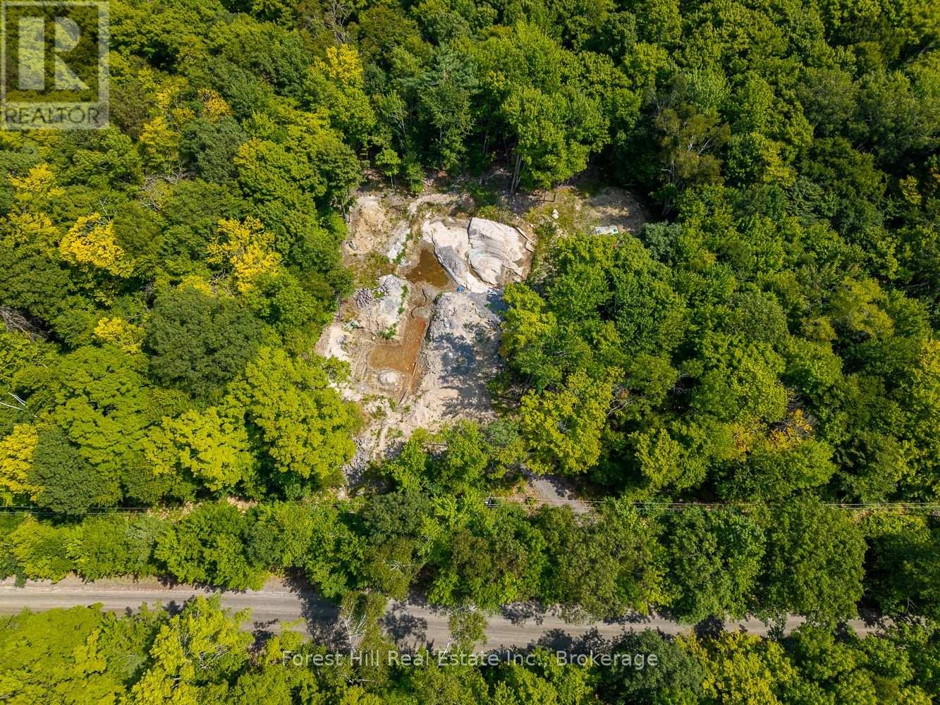 1028 Bruce Lake Drive, Muskoka Lakes, Ontario  P0B 1J0 - Photo 13 - X12418753