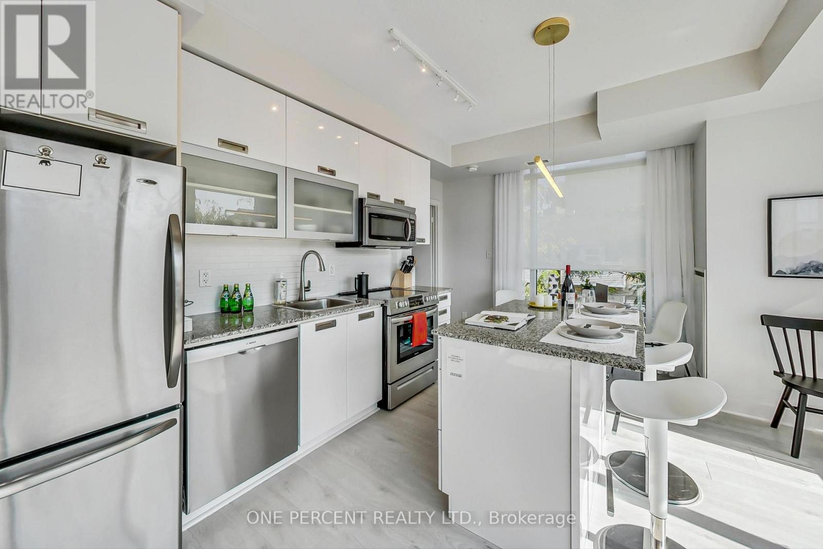 314 - 90 Stadium Road, Toronto, Ontario  M5V 3W5 - Photo 5 - C12574070