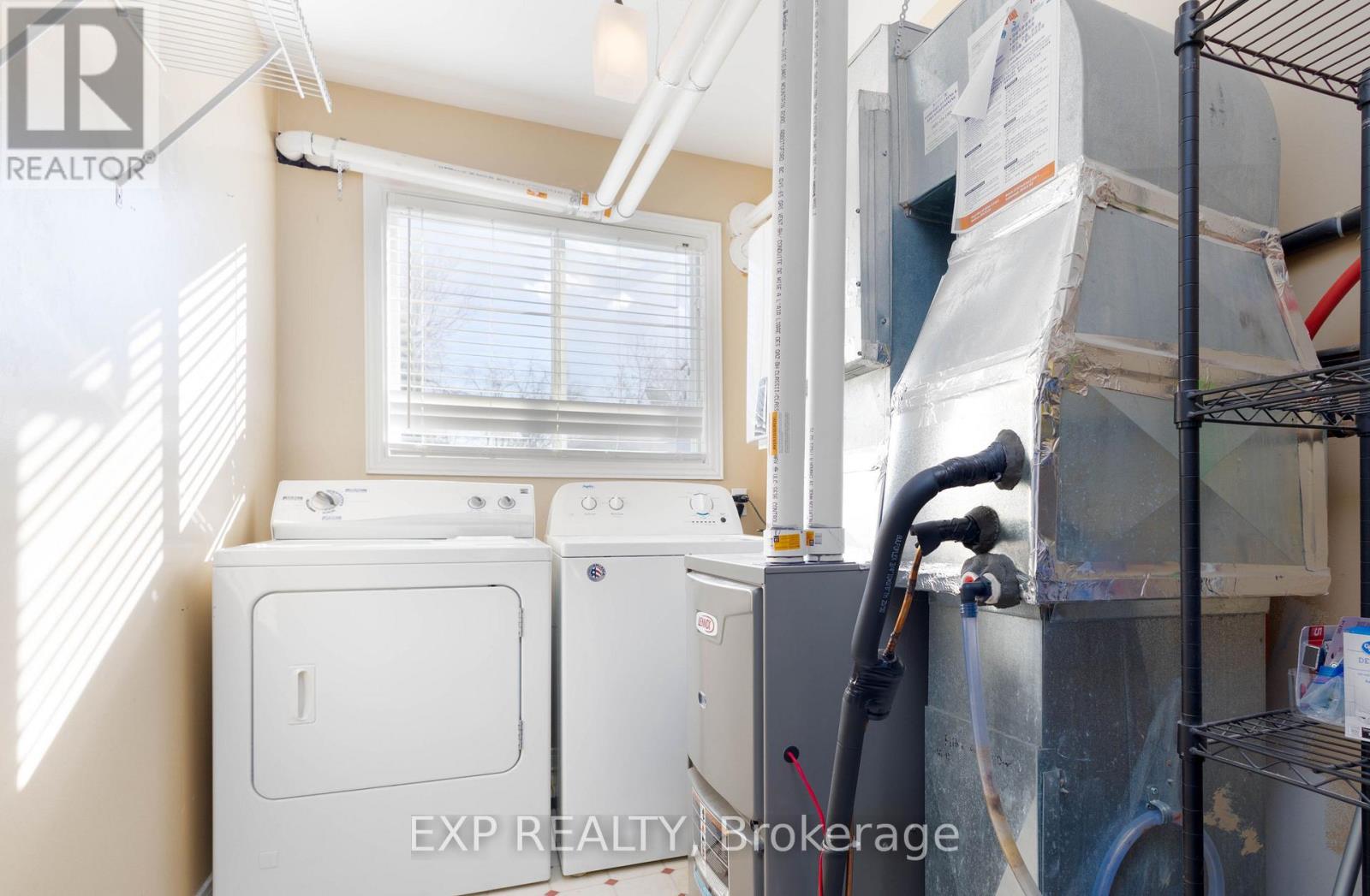 277 Boyers Road, Georgina, Ontario  L4P 3C8 - Photo 17 - N12574078