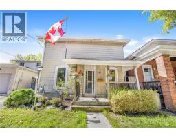 9 SUPERIOR Street, Brantford, Ontario