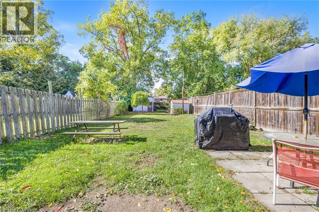 9 Superior Street, Brantford, Ontario  N3S 2J9 - Photo 15 - 40789297