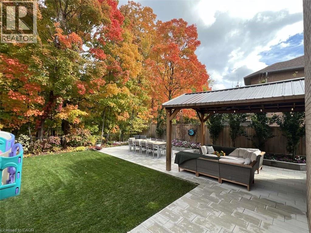 1257 Mccraney Street E, Oakville, Ontario  L6H 3A3 - Photo 6 - 40780578