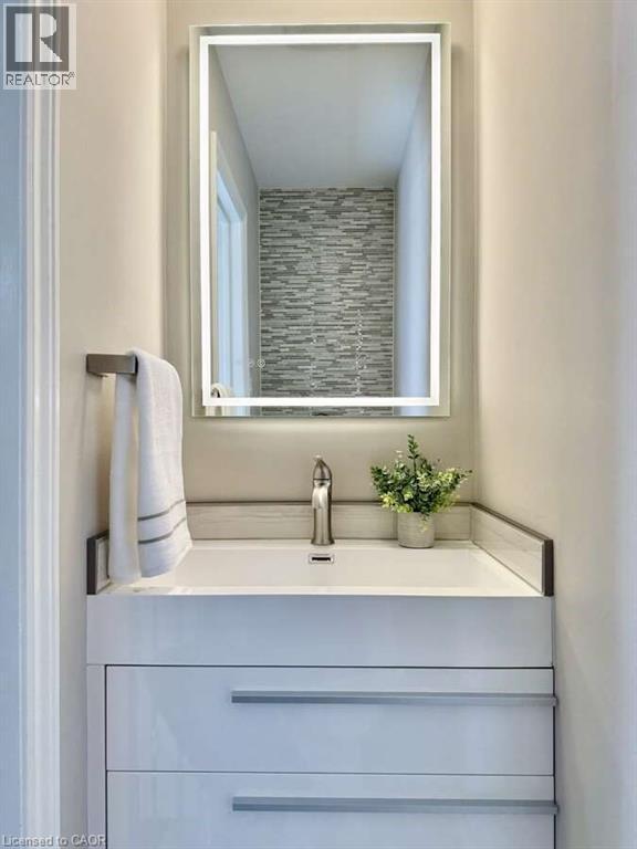 1257 Mccraney Street E, Oakville, Ontario  L6H 3A3 - Photo 20 - 40780578