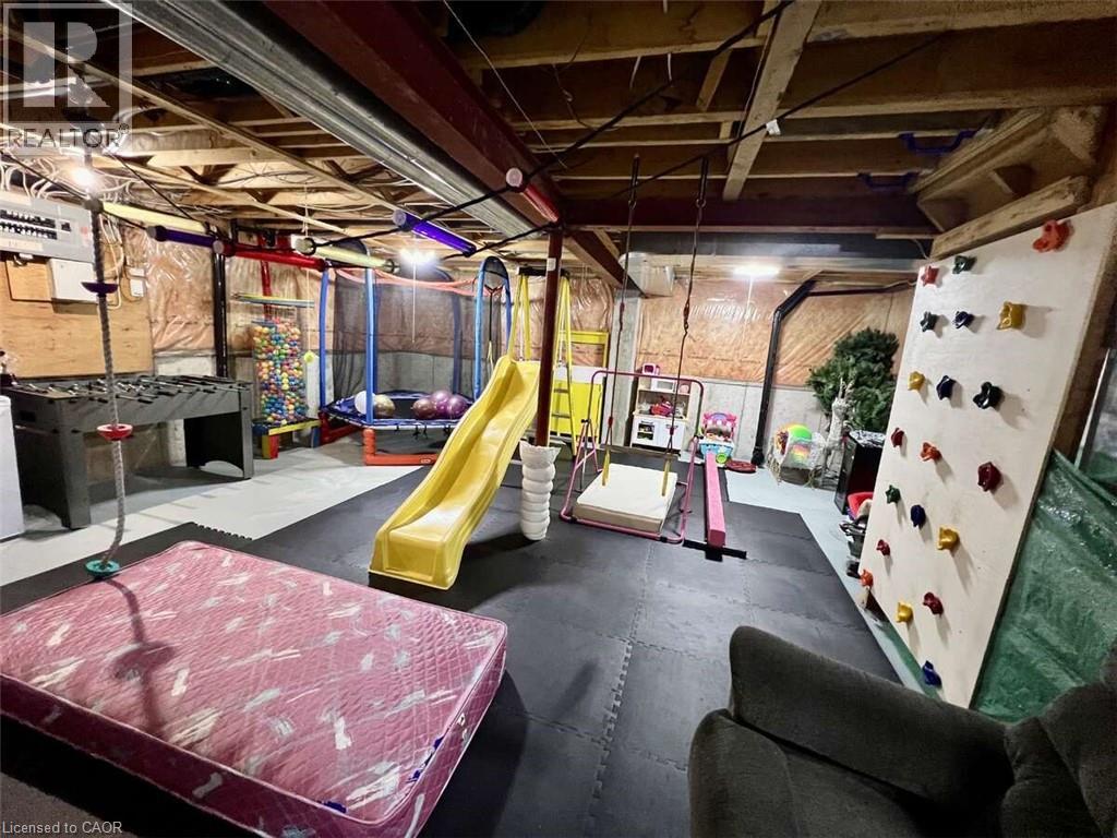 1257 Mccraney Street E, Oakville, Ontario  L6H 3A3 - Photo 39 - 40780578