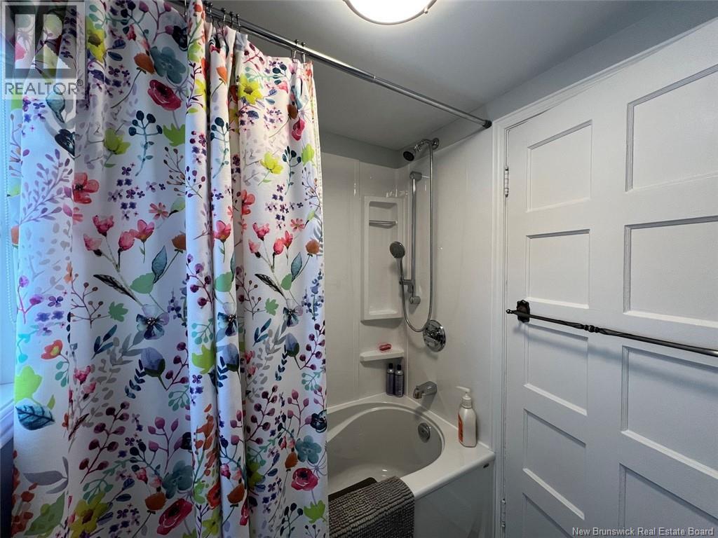 54 Martin Street, Edmundston, New Brunswick  E3V 4E2 - Photo 19 - NB130460