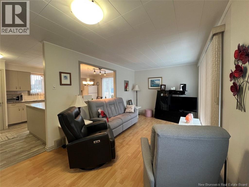 54 Martin Street, Edmundston, New Brunswick  E3V 4E2 - Photo 7 - NB130460