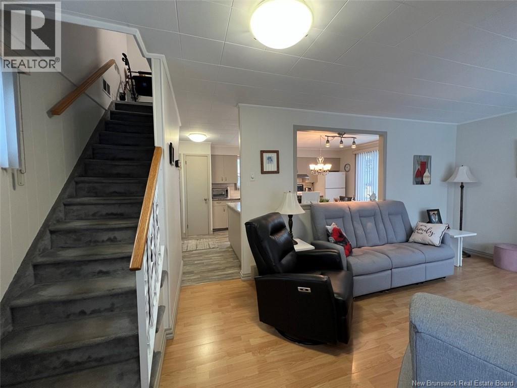 54 Martin Street, Edmundston, New Brunswick  E3V 4E2 - Photo 8 - NB130460