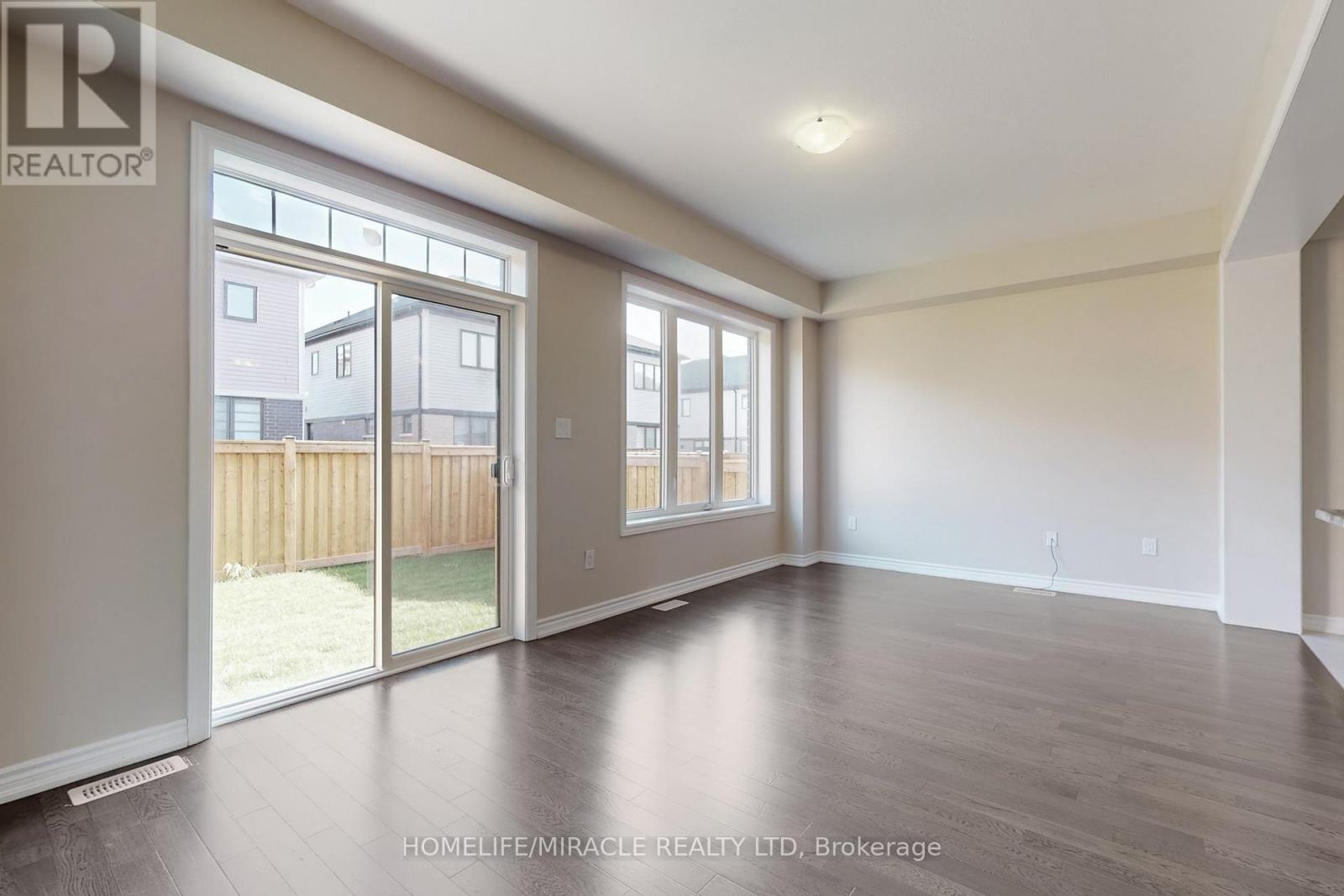 54 Lise Lane, Haldimand, Ontario  N3W 0E8 - Photo 17 - X12574082