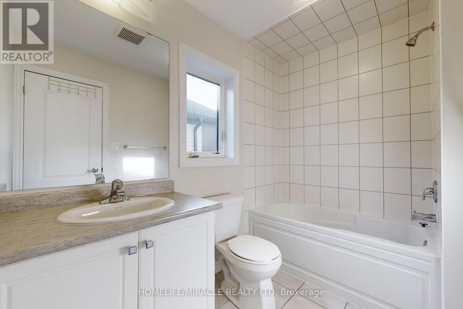 54 Lise Lane, Haldimand, Ontario  N3W 0E8 - Photo 34 - X12574082