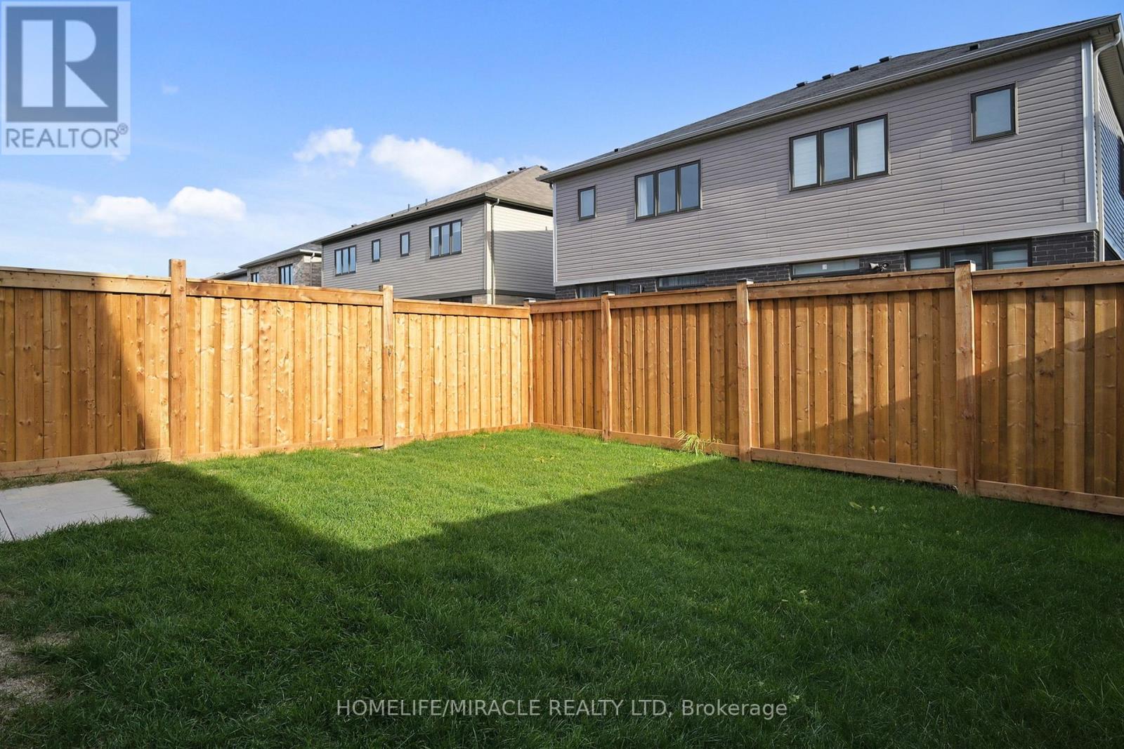 54 Lise Lane, Haldimand, Ontario  N3W 0E8 - Photo 41 - X12574082