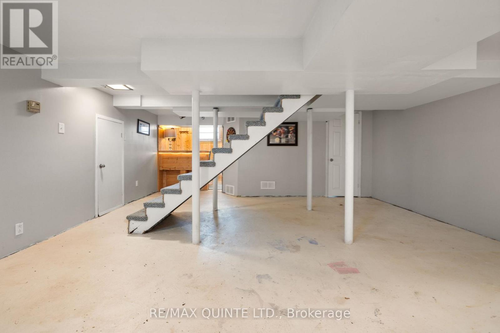 8 Greenlawn Avenue, Belleville, Ontario  K8N 4B5 - Photo 31 - X12574114