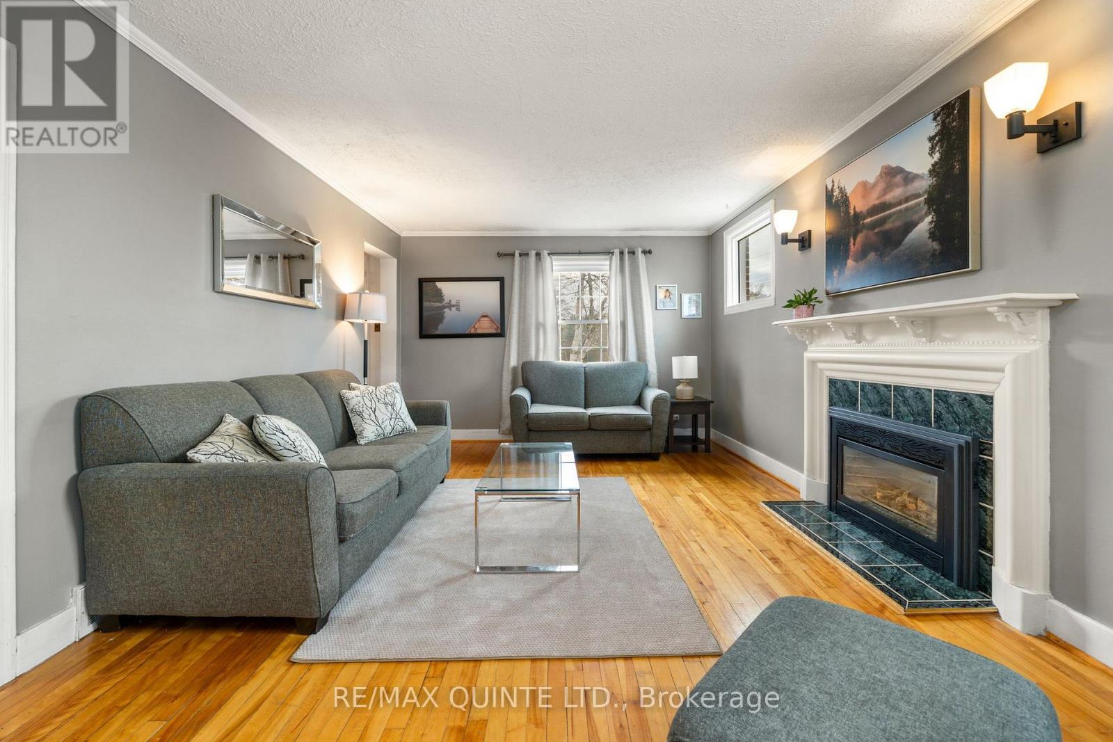 8 Greenlawn Avenue, Belleville, Ontario  K8N 4B5 - Photo 9 - X12574114