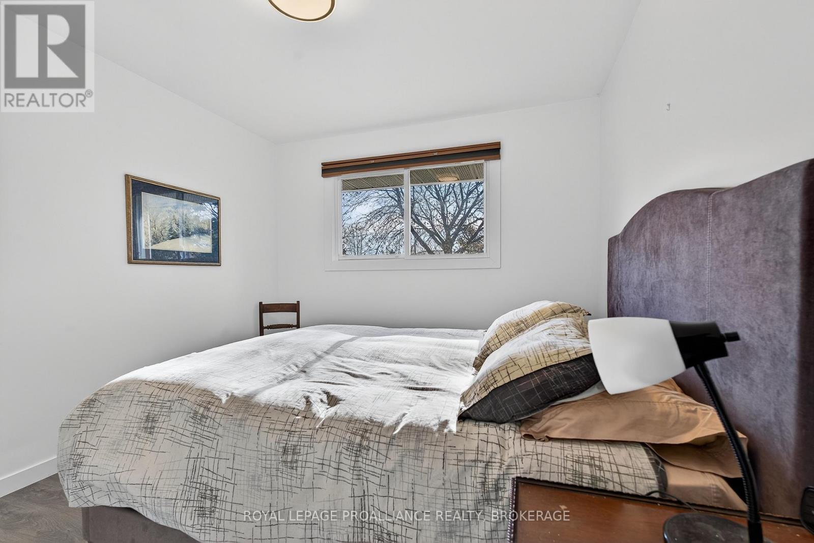 35 Mulcaster Street, Kingston, Ontario  K7M 2V6 - Photo 15 - X12574142