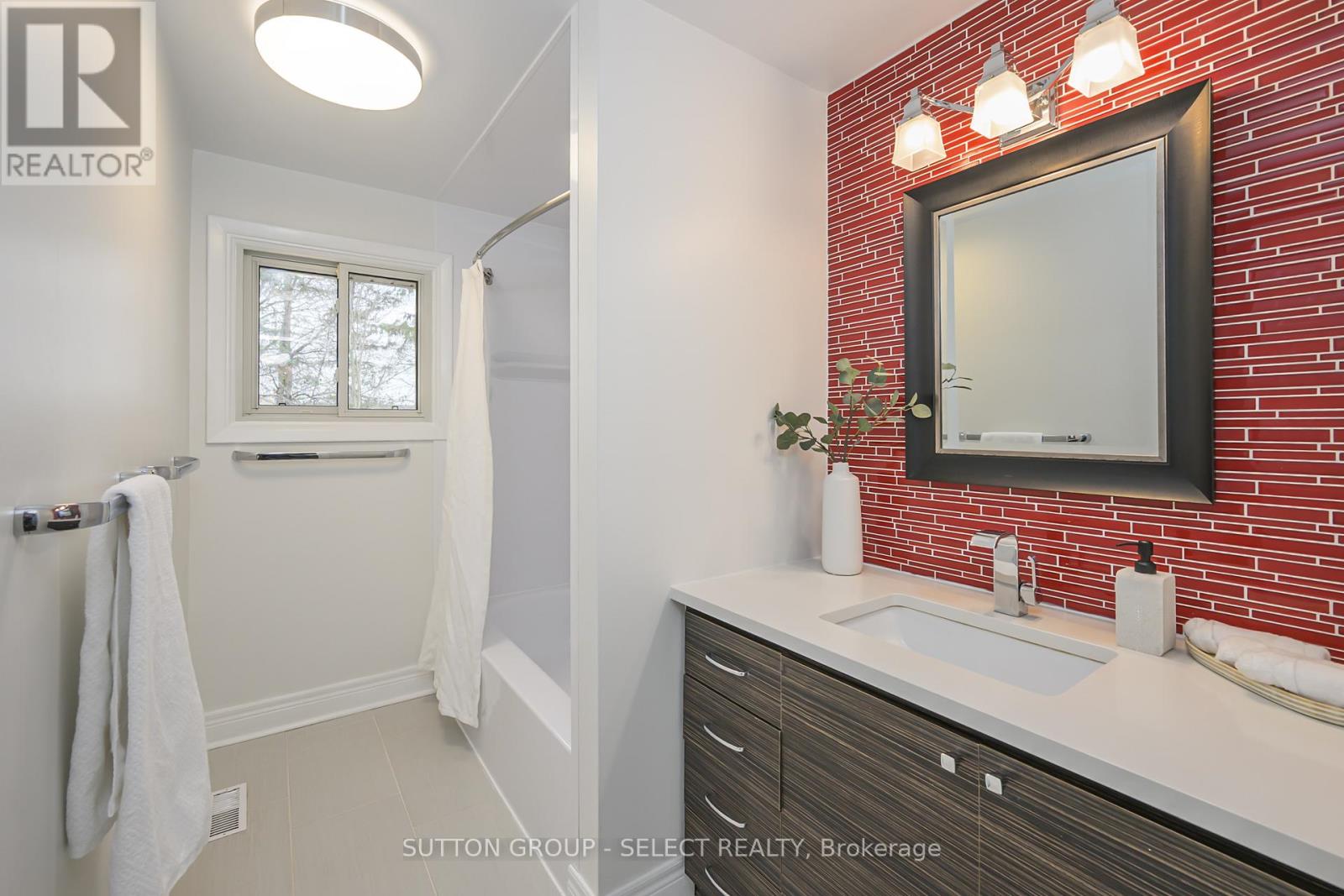 643 Dunboyne Crescent, London North, Ontario  N5X 1Y1 - Photo 19 - X12574148