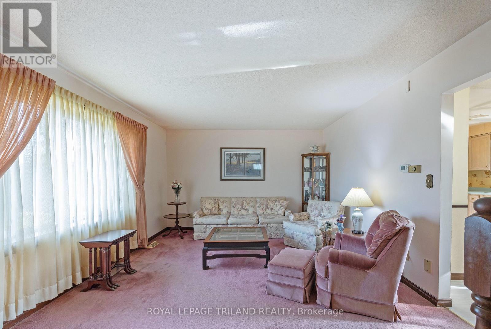 172 Concord Road, London North, Ontario  N6G 3H8 - Photo 6 - X12574180