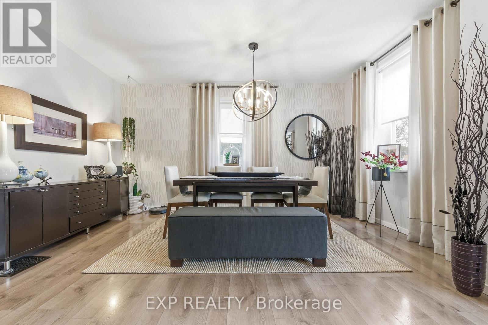 162 Hincks Avenue W, Renfrew, Ontario  K7V 3S9 - Photo 10 - X12574184