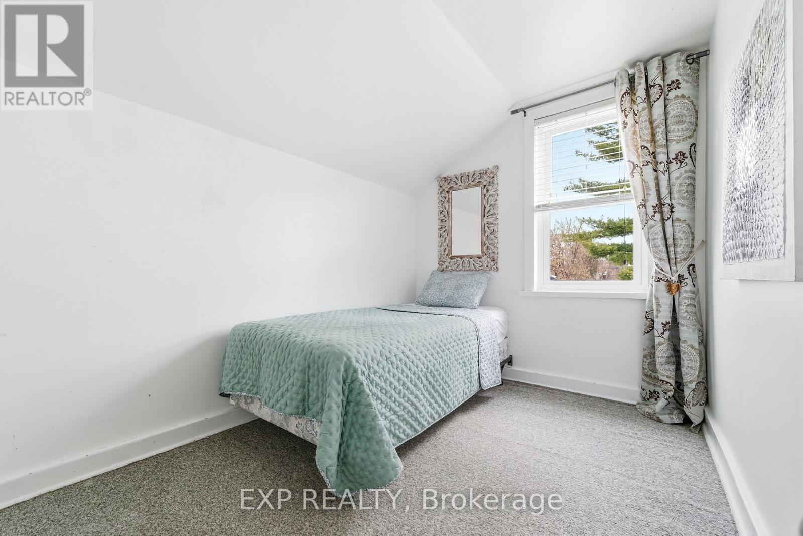 162 Hincks Avenue W, Renfrew, Ontario  K7V 3S9 - Photo 29 - X12574184