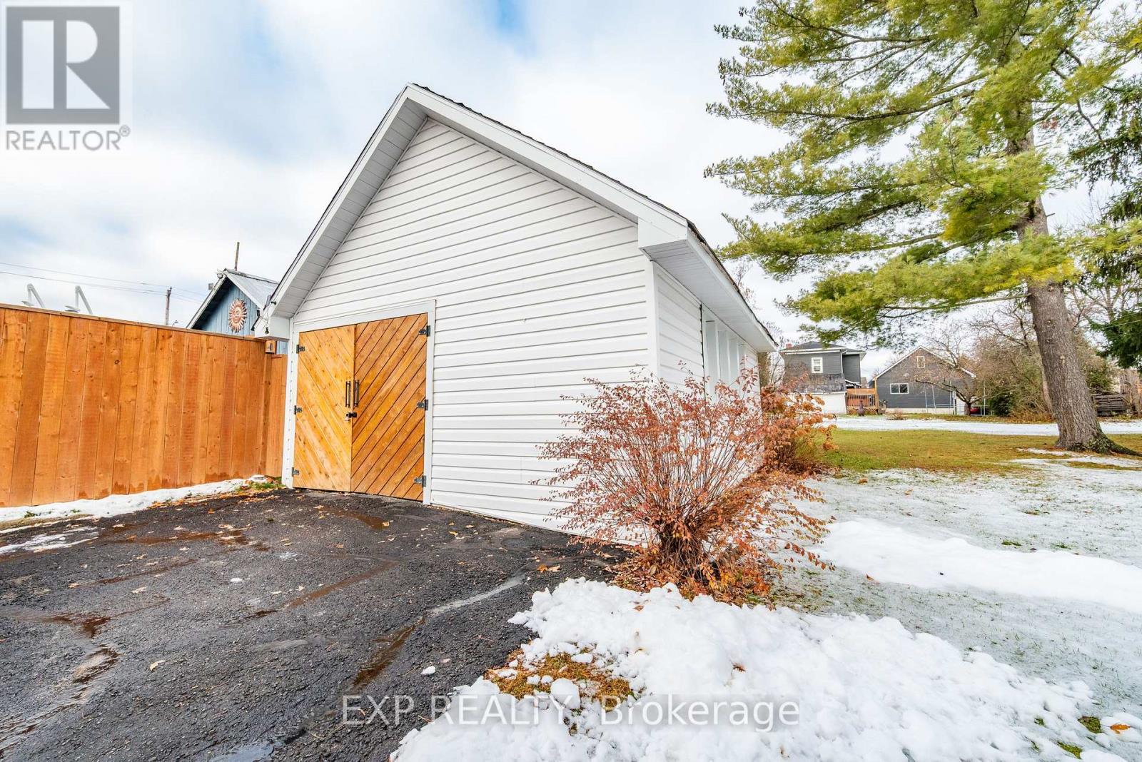 162 Hincks Avenue W, Renfrew, Ontario  K7V 3S9 - Photo 35 - X12574184