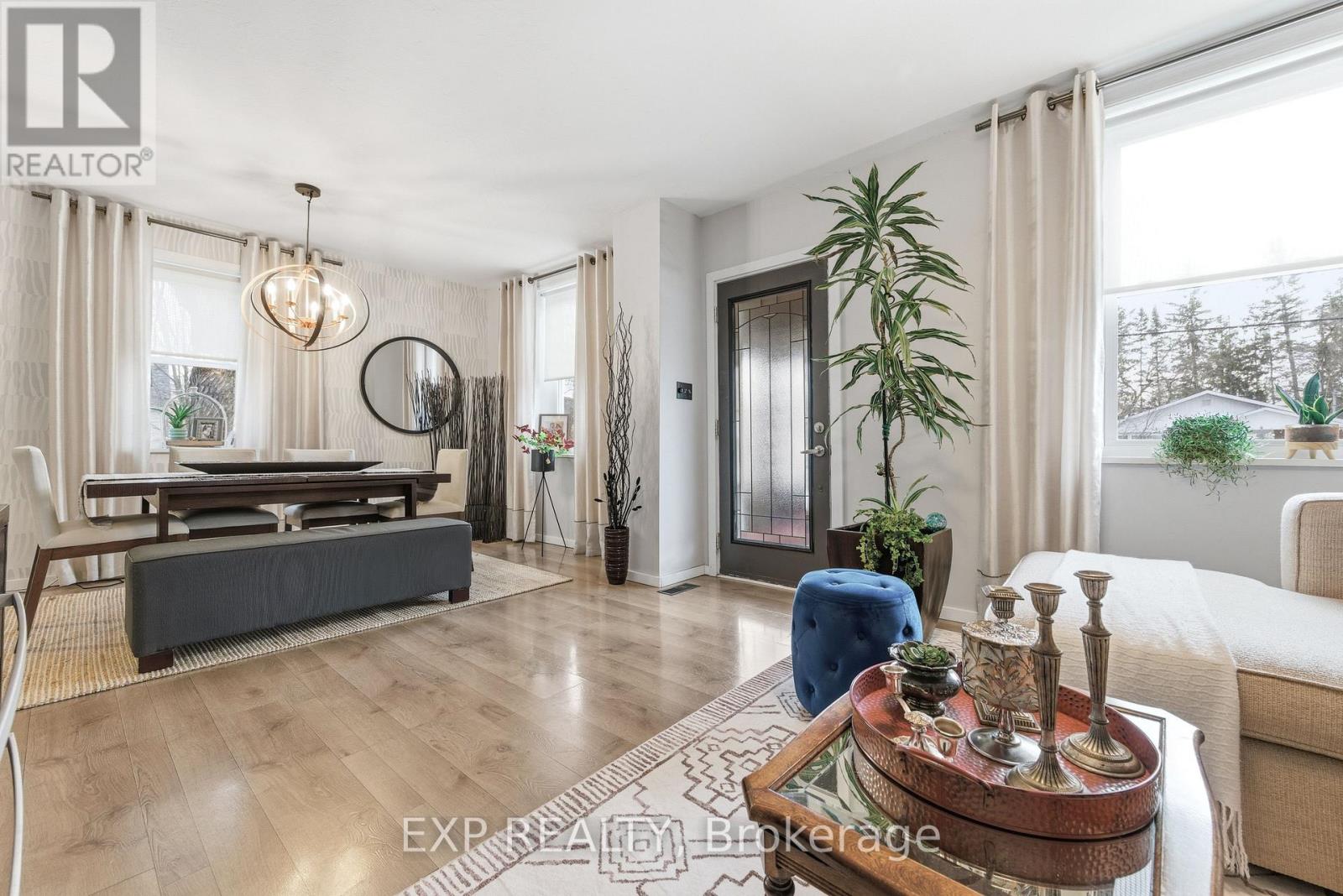 162 Hincks Avenue W, Renfrew, Ontario  K7V 3S9 - Photo 7 - X12574184