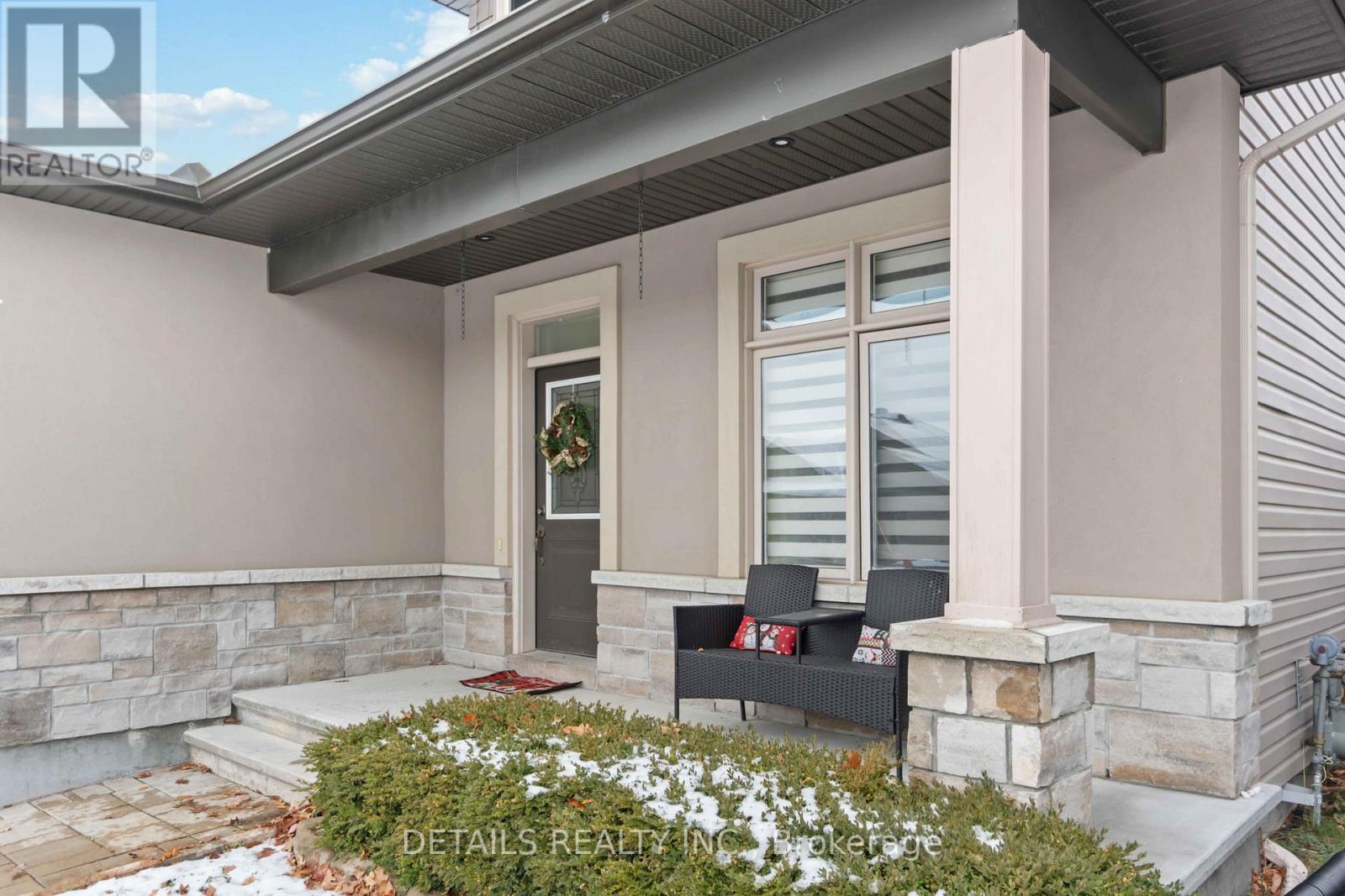 259 Merrithew Street W, Mississippi Mills, Ontario  K0A 1A0 - Photo 2 - X12574136