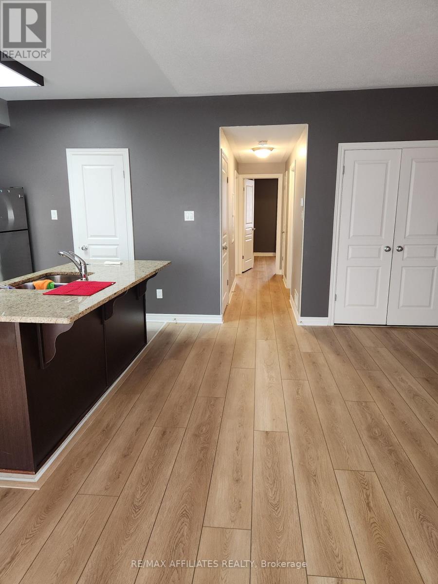 4 - 170 Hornchurch Lane, Ottawa, Ontario  K2J 2T3 - Photo 3 - X12574152