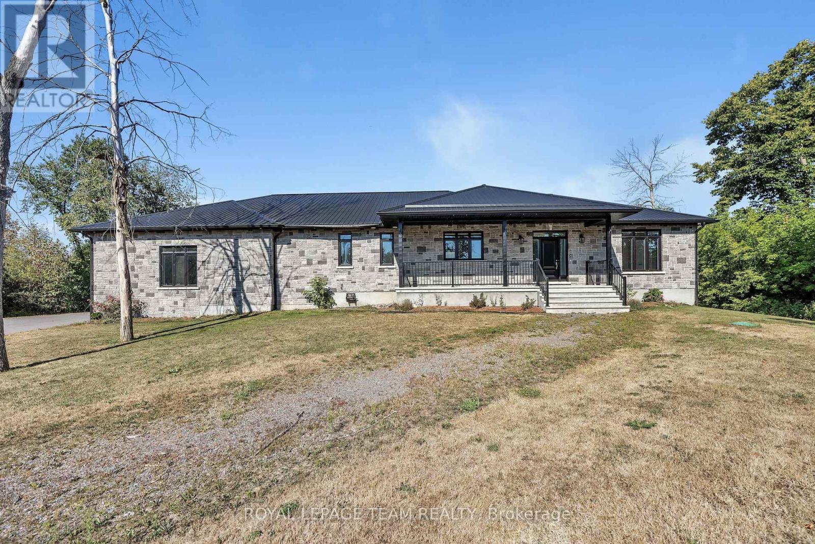 2500 KEARNS WAY, Ottawa, Ontario