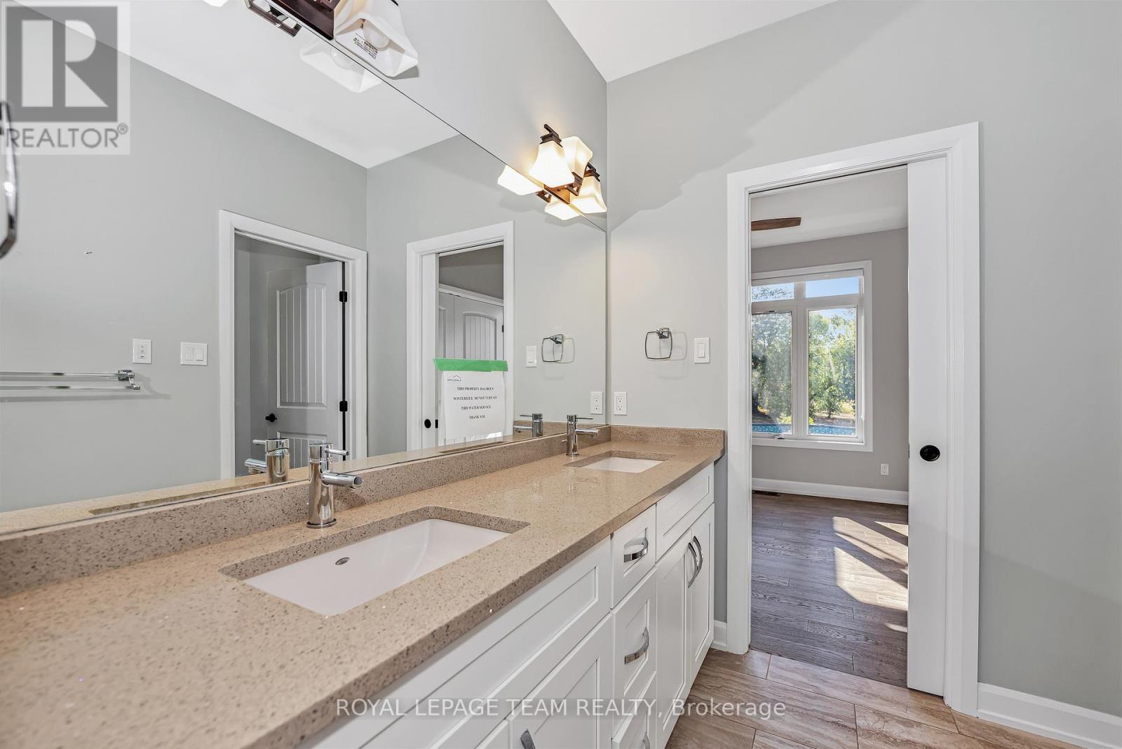 2500 Kearns Way, Ottawa, Ontario  K4P 1R9 - Photo 21 - X12574158