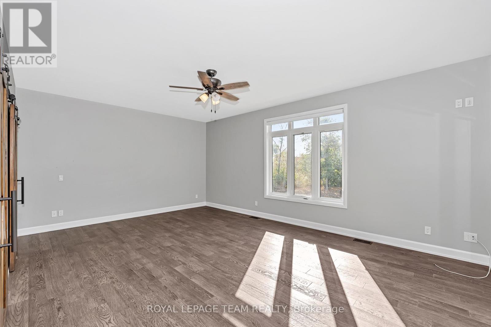 2500 Kearns Way, Ottawa, Ontario  K4P 1R9 - Photo 25 - X12574158