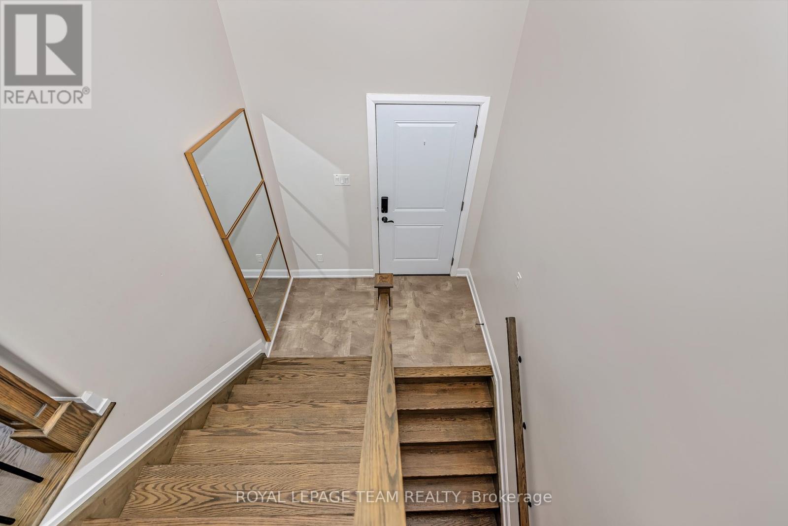 2500 Kearns Way, Ottawa, Ontario  K4P 1R9 - Photo 33 - X12574158