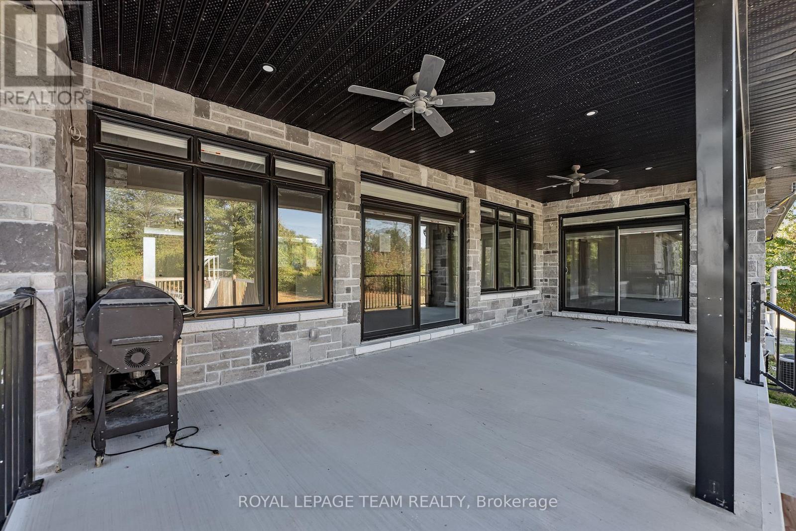 2500 Kearns Way, Ottawa, Ontario  K4P 1R9 - Photo 9 - X12574158