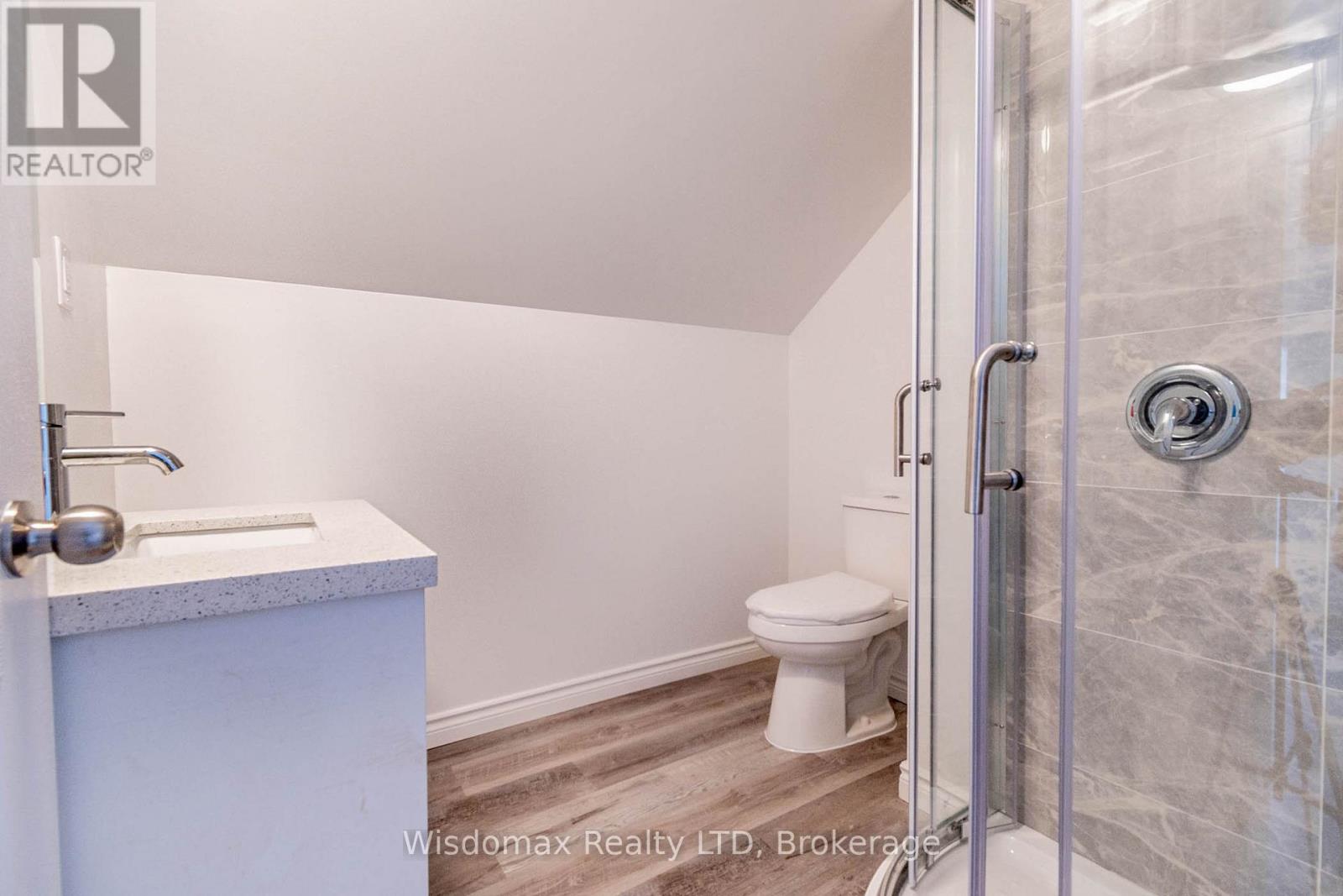 5790 Robinson Street, Niagara Falls, Ontario  L2G 2B2 - Photo 23 - X12574106