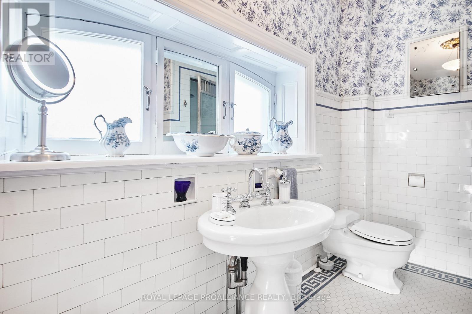 408 East Street, Prescott, Ontario  K0E 1T0 - Photo 18 - X12574146